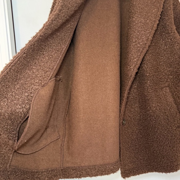 Madewell Pebbled Faux Shearling Shawl Collar Coat – Size M | Cozy Cottage - Picture 4 of 15